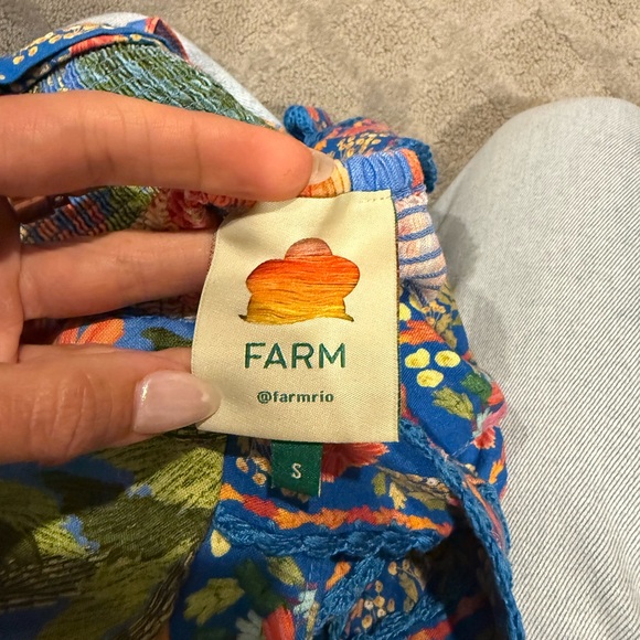 FARM Rio Blue Floral Romper - Picture 5 of 6